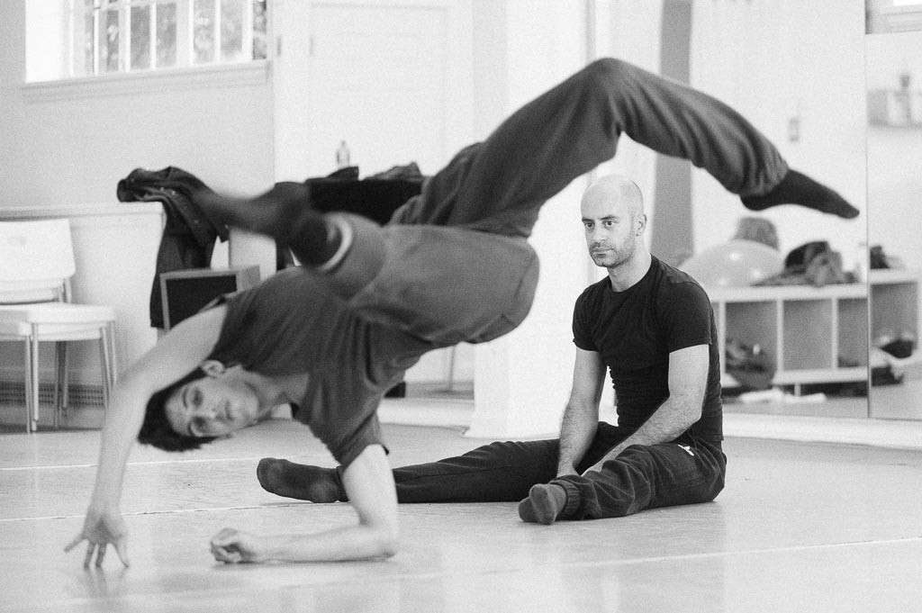 Pedro Dias rehearses with Steven Diaz of Northwest Dance Project